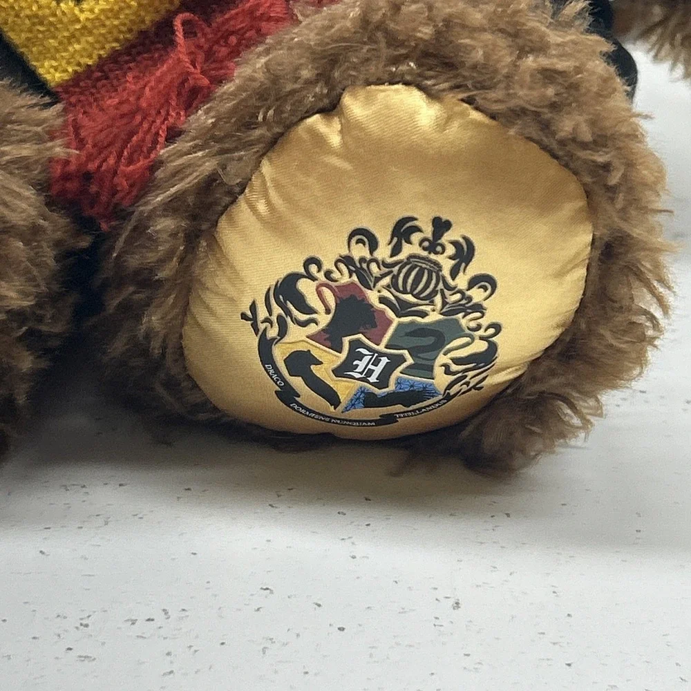 Build-A-Bear Harry Potter Gryffindor Teddy Bear Plush Robe Scarf BAB